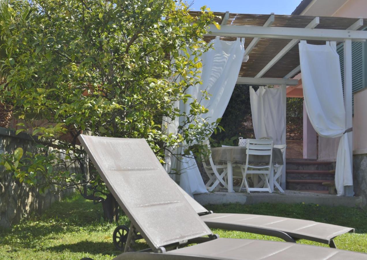 Villa Fiore Apartments Portoferraio Exteriör bild